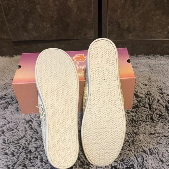 Jellypop Yellow Lace-Up Women's Sneakers - Picture 6 of 8